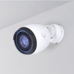 Ubiquiti G5 Professional Bullet IP security camera Indoor & outdoor 3840 x 2160 pixels Ceiling/Wall/Pole