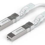 Ubiquiti UACC-Uplink-SFP28-0.15M InfiniBand/fibre optic cable 5.91" (0.15 m) White